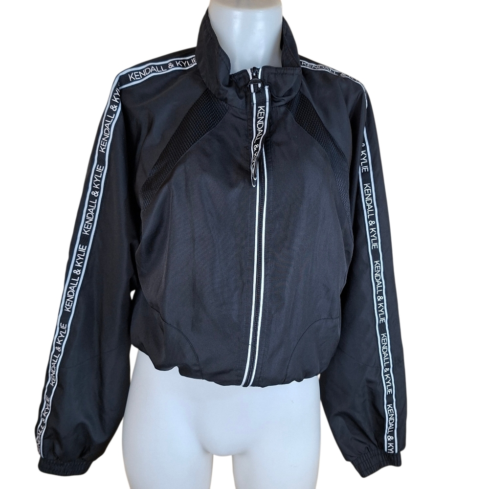 🍄3/50$🍄 Kendall & Kylie Black Logo Tape Cropped Track Jacket Windbreaker Sz L